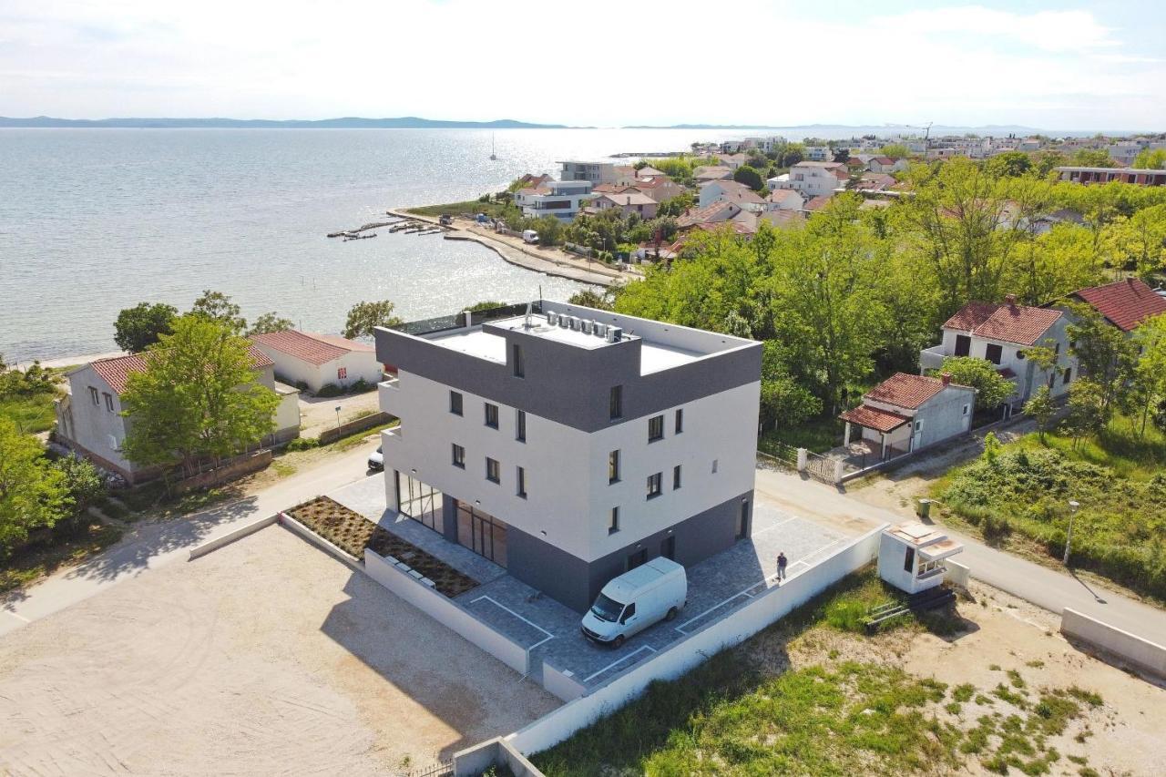 Apartments Bonaca With Jacuzzi 普利拉卡 外观 照片